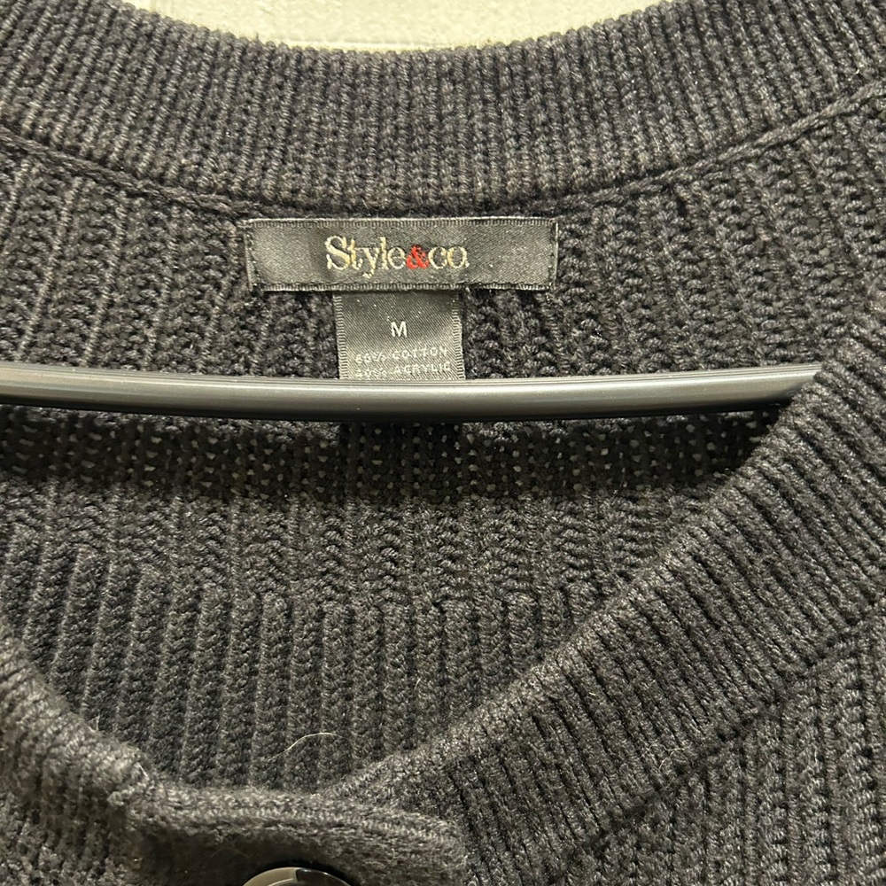Sweater - Picture 3 of 3